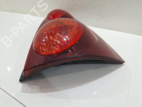 Right taillight PEUGEOT 107 (PM_, PN_) 1.0 | BP26787400C35 