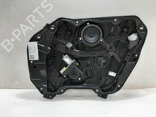 rudehejsemekanisme-hjre-foran-bmw-1-f40-2019-33212194 main image