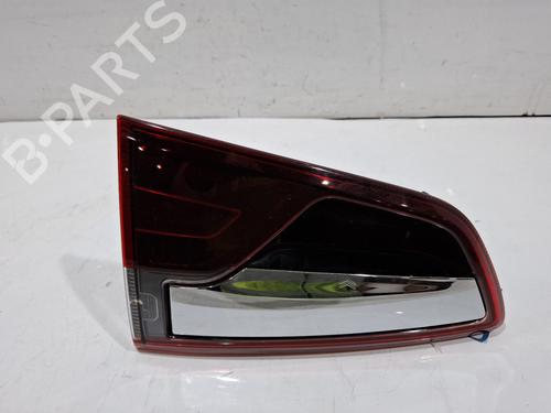 Used Right tailgate light Right tailgate light 39050082 39050082