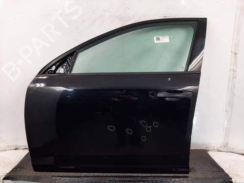 Used Left front door SKODA OCTAVIA III (5E3, NL3, NR3) 1.2 TSI (110 hp) 31361832
