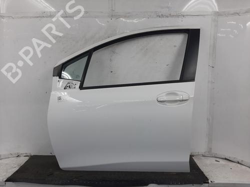 Used Left front door Left front door TOYOTA YARIS (_P13_) 1.3 (NSP130_, NSP130) (99 hp) 33648282 33648282
