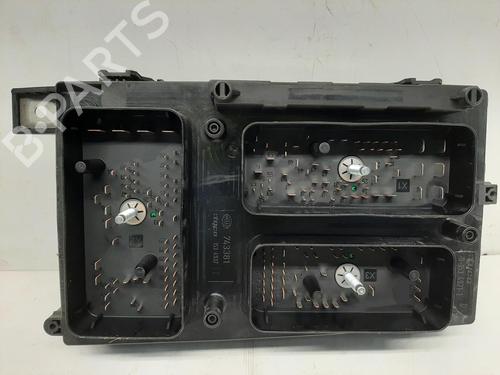Fuse box VAUXHALL ZAFIRA Mk II (B) (A05) 1.8 | BP26767645E1 
