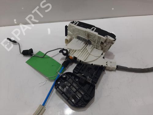 Front left lock INFINITI Q30 1.5 D | BP38010852C98 - Image 6