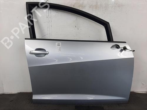 Used Right front door Right front door 39236133 39236133