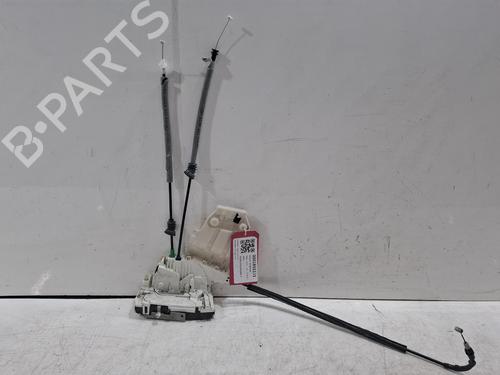 front-right-lock-fiat-500x-334_-2014-40116816 main image