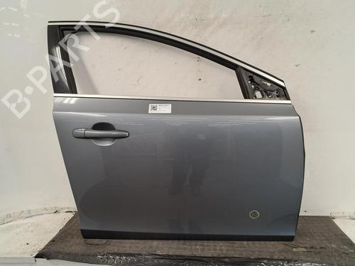 Used Right front door Right front door VOLVO V40 Hatchback (525) D2 (114 hp) 33318616 33318616