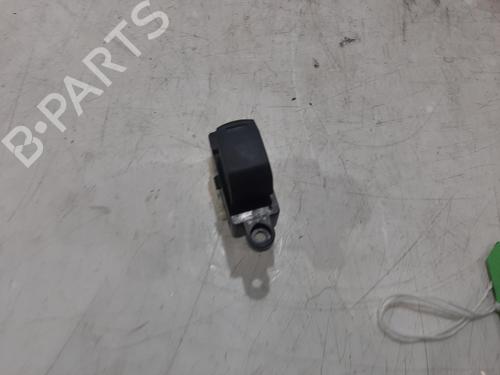 switch-suzuki-vitara-ly-2015-36290133 main image