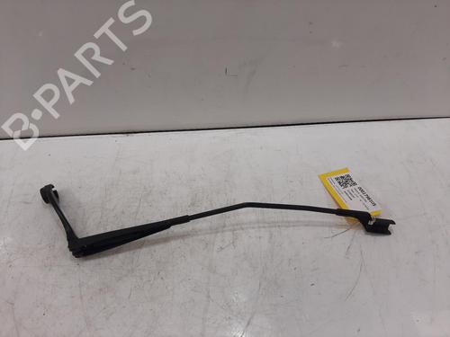 Used Front windshield wiper arm Front windshield wiper arm 38158405 38158405