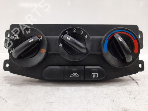 Used Climate control KIA RIO I Saloon (DC_) 1.3 (75 hp) 26797288