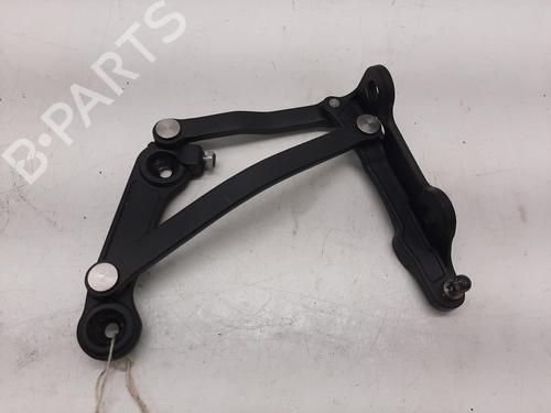 Used Hinge/Door check strap ASTON MARTIN VANTAGE Volante 4.7 V8 (426 hp) 26787280