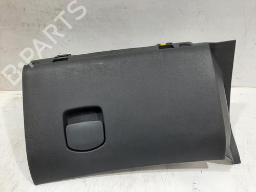 Porta-luvas VAUXHALL CORSA Mk III (D) (S07) 1.4 (L08) (101 hp) 31685624
