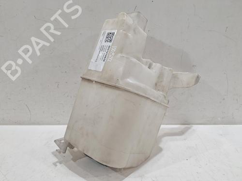 Used Windscreen washer tank NISSAN NV200 Van 1.5 dCi 90 (M20, M20N, M20M) (90 hp) 26869558