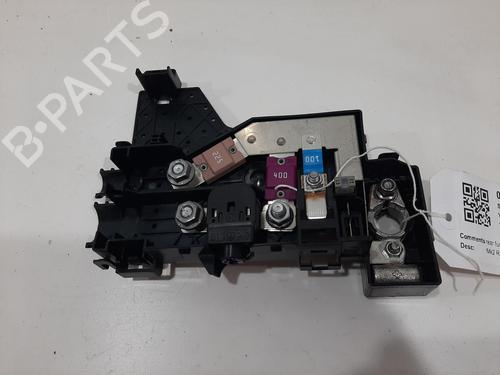 Used Fuse box Fuse box 30359906 30359906