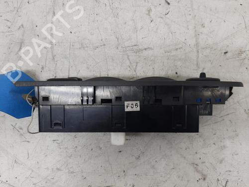 Switch HYUNDAI TRAJET (FO) 2.0 CRDi | BP26748561I30 