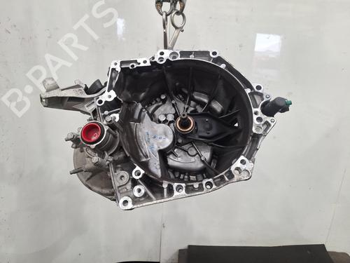 Used Gearbox PEUGEOT 2008 II (UD_, US_, UY_, UJ_, UR_, UC_) 1.2 PureTech 130 (USHNS, URHNS) (130 hp) 31059637