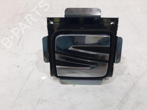 Used Tailgate handle Tailgate handle SEAT IBIZA IV (6J5, 6P1) 1.2 TSI (105 hp) 35923490 35923490