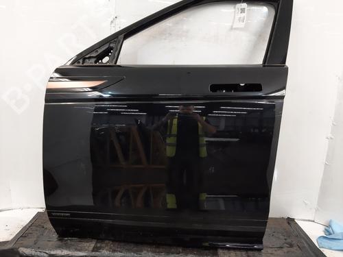 Used Left front door Left front door 38447976 38447976