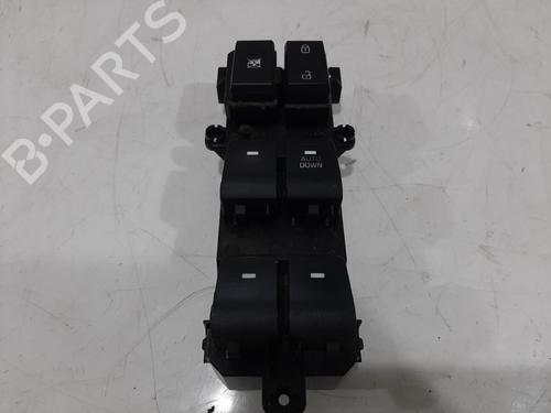 Used Switch Switch HYUNDAI TUCSON (TL, TLE) 1.6 GDi (132 hp) 33648207 33648207