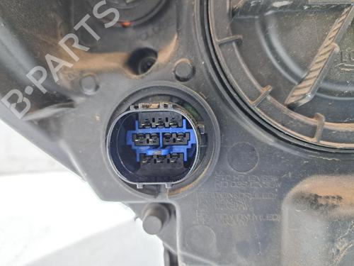 Left headlight KIA SORENTO III (UM) 2.2 CRDi 4WD | BP30179658C28 