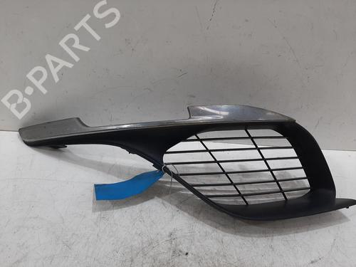 Used Grille PEUGEOT 308 II (LB_, LP_, LW_, LH_, L3_) 1.6 HDi (92 hp) 30304054