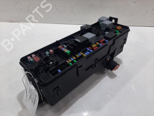 Fuse box LAND ROVER RANGE ROVER IV (L405) 4.4 SDV8 4x4 | BP29348839E1 