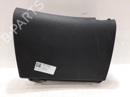 Used Glove box SKODA SUPERB II Estate (3T5) 2.0 TDI 16V (140 hp) 26788651