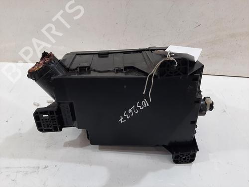 Zekeringkast ISUZU D-MAX II (TFR, TFS) 1.9 Ddi 4x4 (TFS87J) (163 hp) 30559733