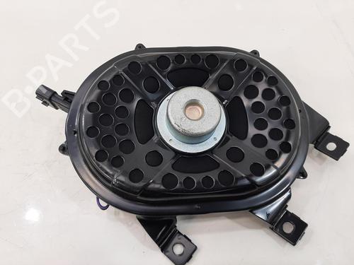 Speaker LAND ROVER RANGE ROVER SPORT II (L494) 3.0 SDV6 4x4 | BP26855592E2 