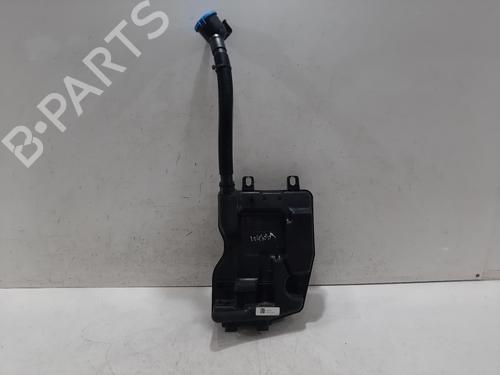 Used Windscreen washer tank Windscreen washer tank BMW 1 (F40) 118 i (140 hp) 33435325 33435325