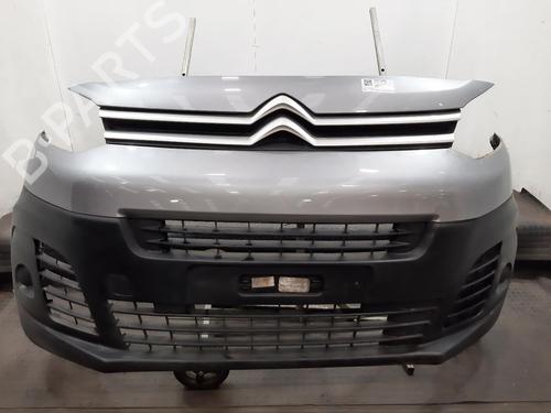 Used Front bumper Front bumper 37188768 37188768