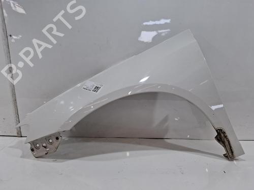 Used Left front fenders Left front fenders 38003415 38003415