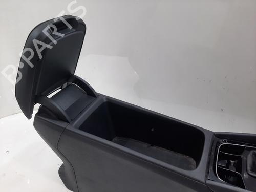Middle console SKODA KAROQ (NU7, ND7) 1.6 TDI | BP36334317I22  - Image 6