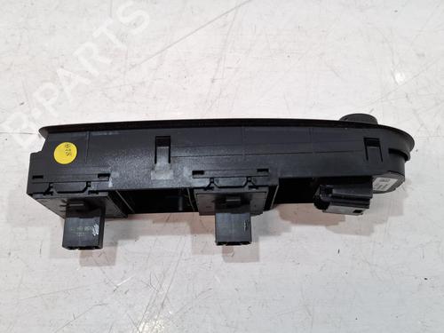 Right front window switch VW GOLF VI Convertible (517) 1.6 TDI | BP39389397I26 - Image 4