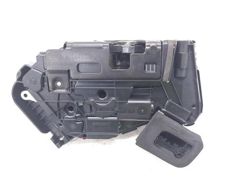 Front left lock VW POLO VI (AW1, BZ1, AE1) 1.0 TSI | BP26784360C98 - Image 2