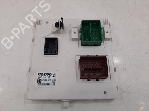 Used Control unit Control unit POLESTAR POLESTAR 2 (534) EV (224 hp) 34233680 34233680