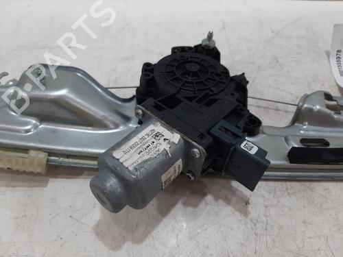 Rudehejsemekanisme venstre bagtil RENAULT MEGANE IV Hatchback (B9A/M/N_) 1.5 dCi 110 (B9A3) | BP30324397C24