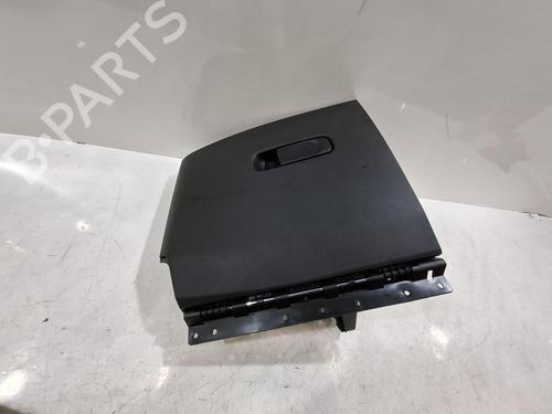 Used Glove box Glove box 39176641 39176641