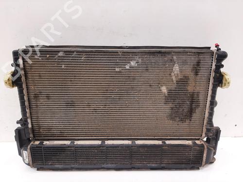 Used Radiator set Radiator set 37072480 37072480