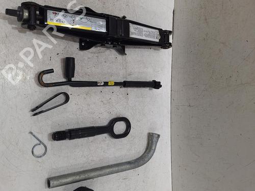 Used Jack Kit SEAT LEON (5F1) 1.4 TSI (125 hp) 32409889