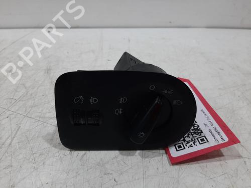 Used Headlight switch Headlight switch 36662408 36662408