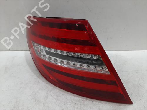 Used Left taillight MERCEDES-BENZ C-CLASS (W204) C 220 CDI (204.002) (170 hp) 30286543