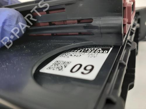 Control unit TOYOTA COROLLA Hatchback (_E21_, _EA1_, _EH1_) 1.8 Hybrid (ZWE211, ZWE219) | BP33839215M11 - Image 2