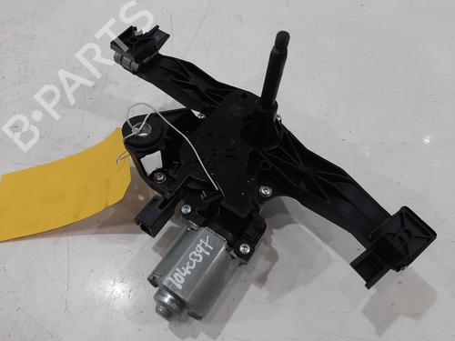 Motor limpa vidros traseiro VAUXHALL CORSA Mk IV (E) (X15) 1.4 (75 hp) 31965217