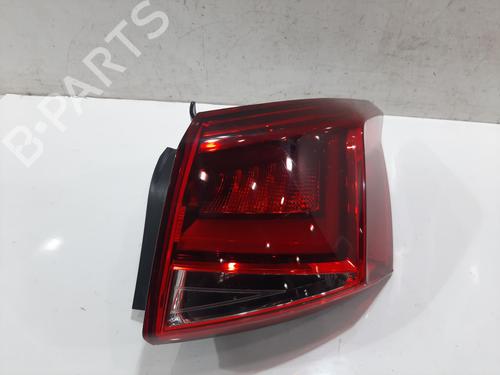 Used Right taillight SEAT ARONA (KJ7, KJP) 1.6 TDI (115 hp) 32757271