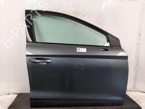 Used Right front door SEAT IBIZA V (KJ1, KJG) 1.5 TSI (150 hp) 29637039