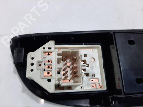 Switch KIA VENGA (YN) 1.4 CRDi 90 | BP30142104I30 