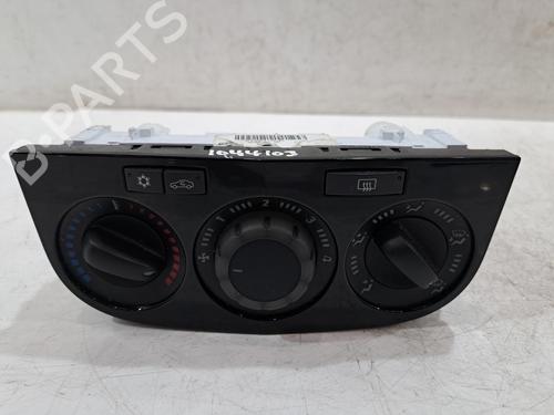 Used Climate control VAUXHALL CORSA Mk III (D) (S07) 1.2 i 16V (L08) (86 hp) 32976813