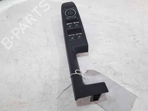 Used Right front window switch Right front window switch FORD KUGA III (DFK) 2.5 Duratec PHEV (242 hp) 40238212 40238212