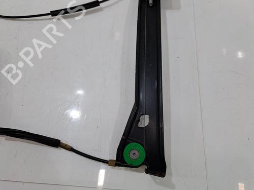 Rudehejsemekanisme Højre foran VW SCIROCCO III (137, 138) 1.4 TSI (122 hp) 30179957