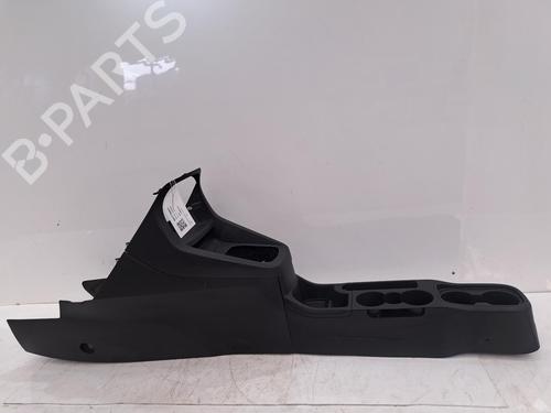 Used Middle console Middle console FORD KA+ III (UK, FK) 1.2 (70 hp) 36403695 36403695
